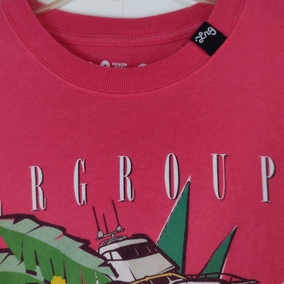 LRG tshirt size (M) - Picture 5 of 8